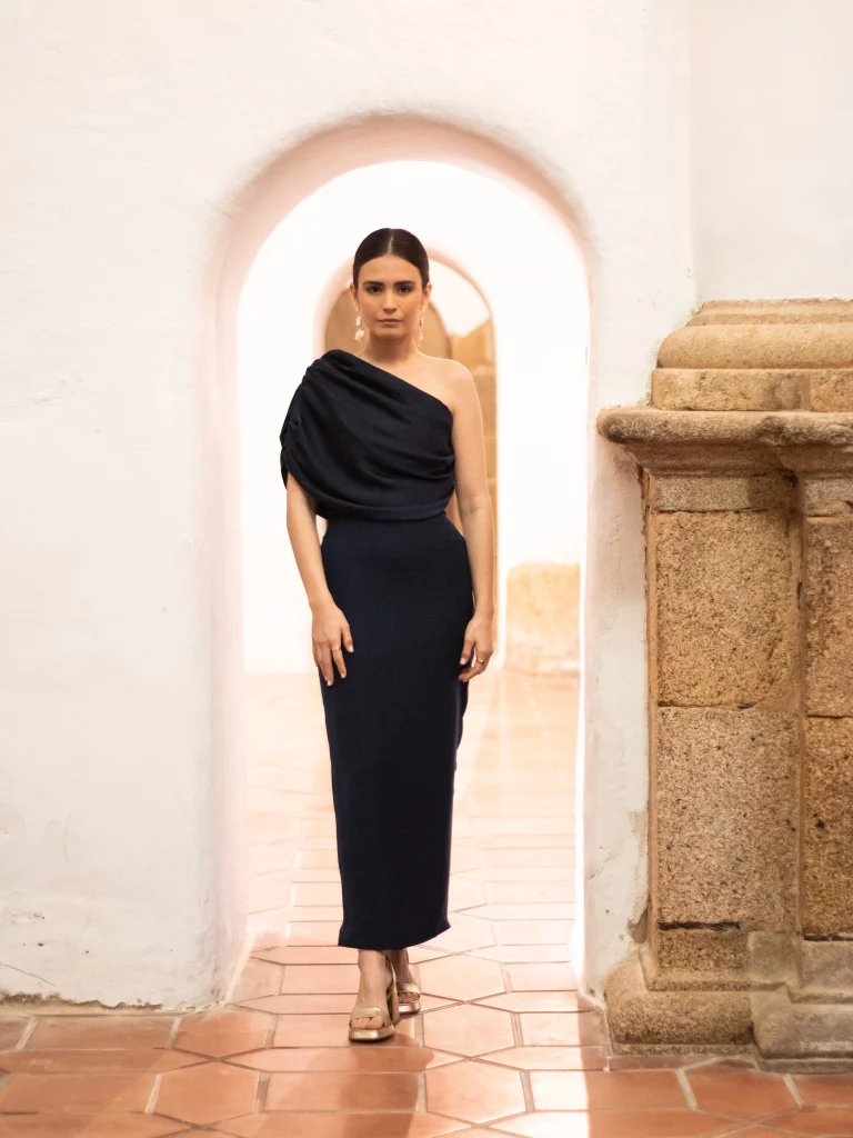 VESTIDO DAVINIA, En Maison Mina elaboramos vestidos a medida y prêt-à-porter